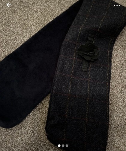 Tweed scarf with pull - scarf,